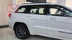 جیپ گراند شیرۆکی